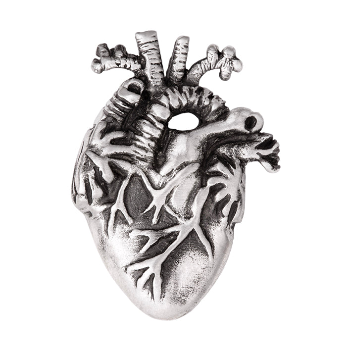 Dije en plata 925 corazón anatómico, diseño de autor en plata 925, hecho a mano, joyería mexicana.