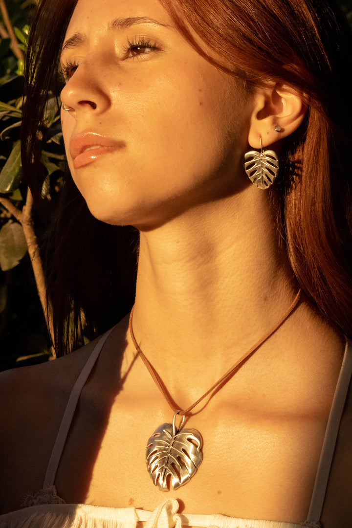 Aretes Monsteras